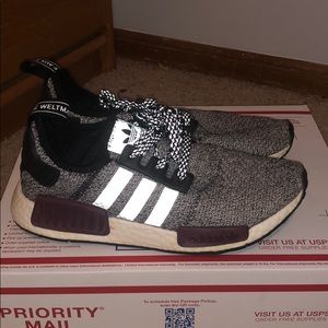 NMD size 9.5